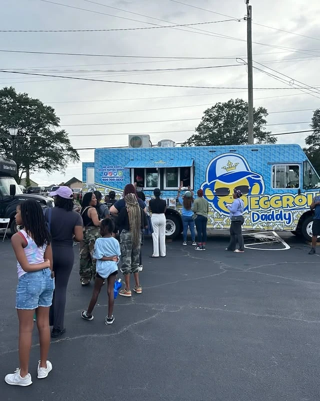 EGGROLL Daddy Food Truck bringing asian food, egg rolls, and asian fusion to you